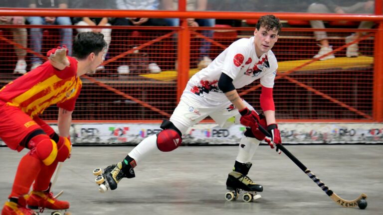 HOCKEY SARZANA SCONFITTO DALL’AMATORI LODI,   2-1 IL RISULTATO FINALE AL PALATORI.