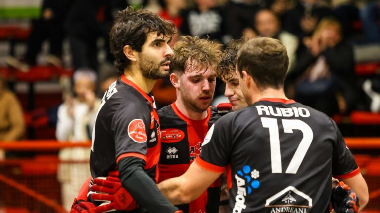 SERVE UN MERCOLEDI DA LEONI ALL’ HOCKEY SARZANA CONTRO IL BASSANO AL PALATORI.